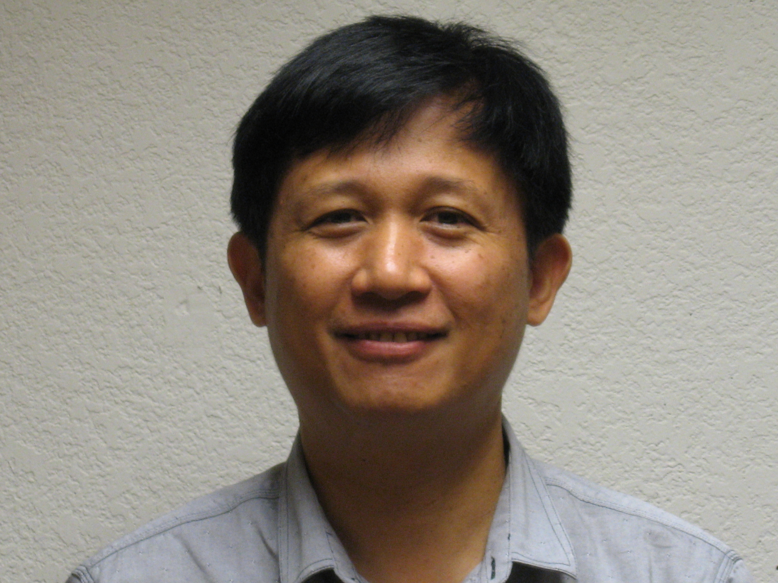 Portrait of Dr. Bo-Wen Shen